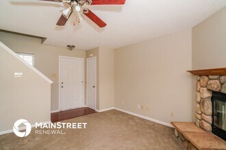 104 Winterwood Dr in Greenwood, IN - Building Photo - Building Photo