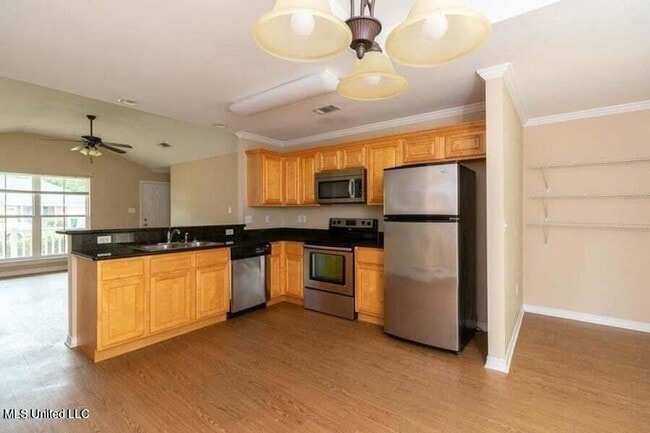 113 Hawthorne Dr in Long Beach, MS - Building Photo - Building Photo