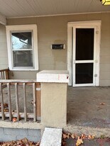 2127 N Boonville Ave in Springfield, MO - Building Photo