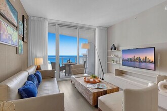 4111 S Ocean Dr, Unit ID1227543P in Hollywood, FL - Foto de edificio - Building Photo