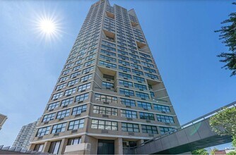 7002 BLVD E in Guttenberg, NJ - Building Photo - Building Photo