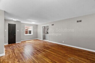 1225 Buck Ave in Richmond Heights, MO - Building Photo - Building Photo