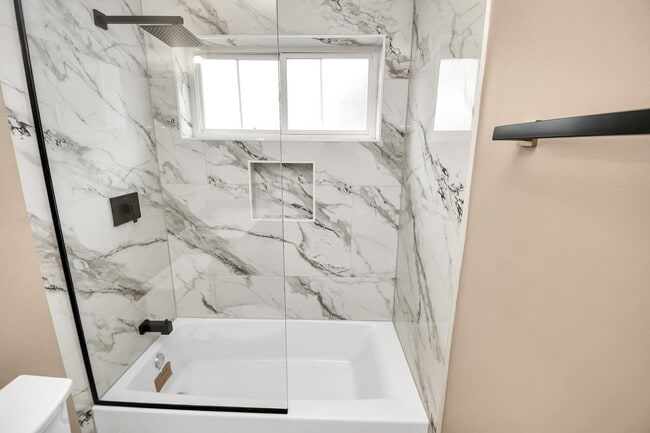 3102 Cherry Creek Dr