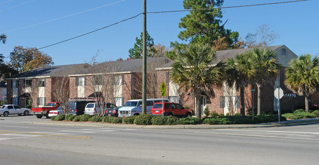 Hillcrest Apartment Community