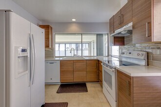 26532 Ave Deseo in Mission Viejo, CA - Building Photo - Building Photo