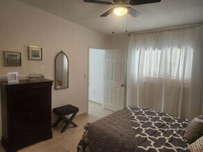 3221 SW 93rd Pl in Miami, FL - Building Photo - Building Photo