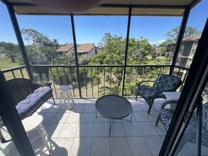 618 Bird Bay Dr S, Unit 307 in Venice, FL - Building Photo - Building Photo