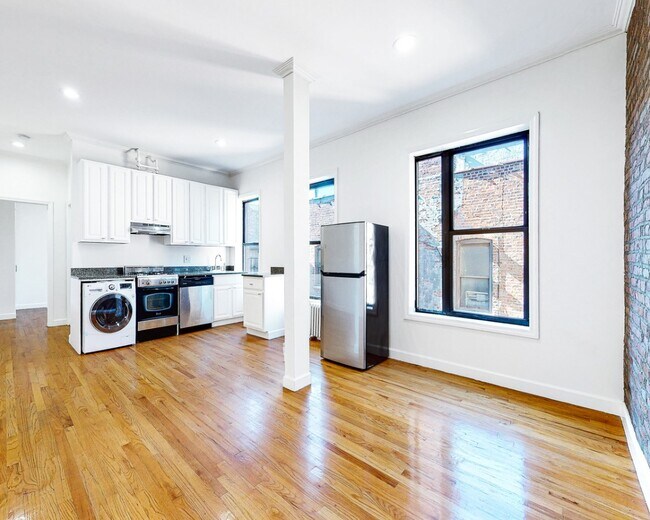 West 147th Street in New York, NY - Building Photo - Building Photo