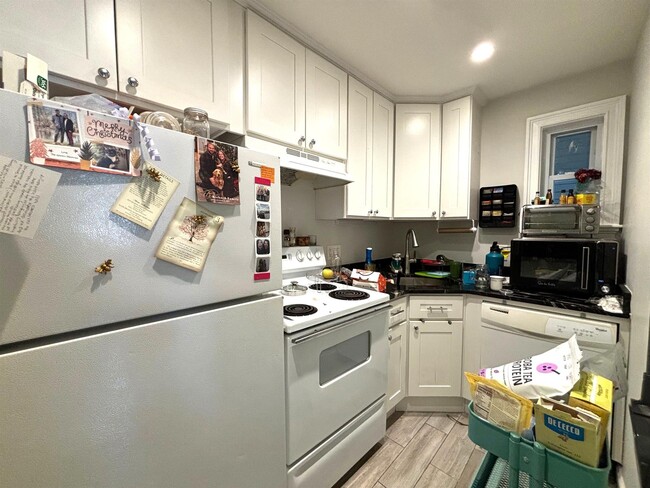 1139 Broadway, Unit 7