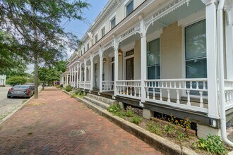 2404, 2406 & 2408 E Clay Street in Richmond, VA - Building Photo - Building Photo