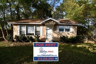 1308 W Kentucky Ave in Ruston, LA - Building Photo