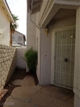 305 Windmere St in Henderson, NV - Building Photo - Building Photo
