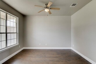 101 Javelina Trail in Bastrop, TX - Building Photo - Building Photo