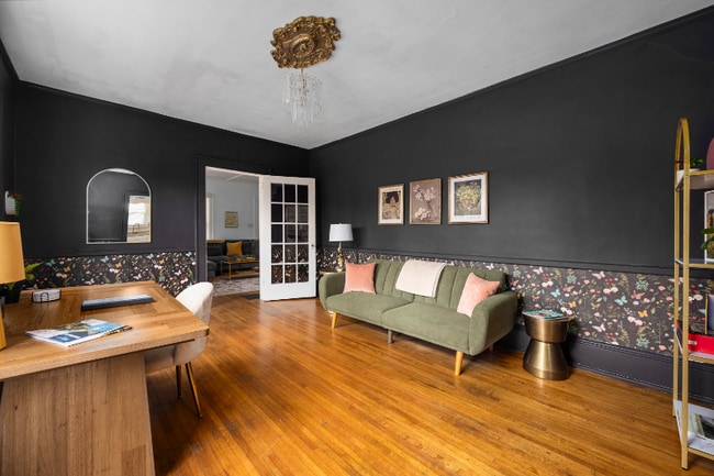 2039 Lanier Ave, Unit Apt 1 in Charlotte, NC - Foto de edificio - Building Photo