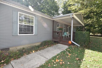 4425 E 650 N in Greenfield, IN - Building Photo - Building Photo