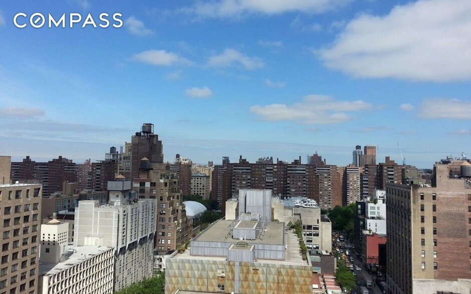315 7th Ave, Unit 17E in New York, NY - Building Photo