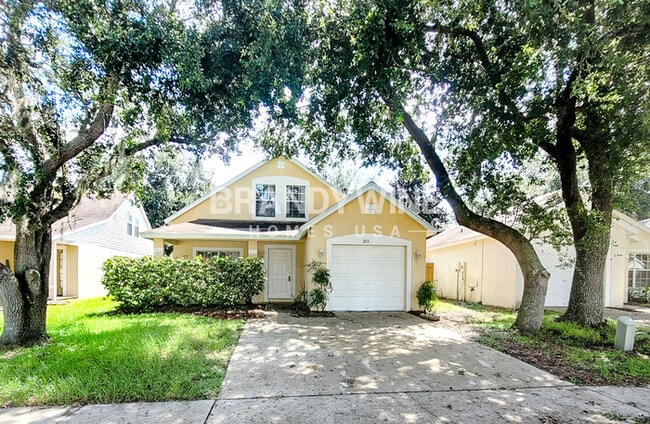 property at 323 Summer Sails Dr