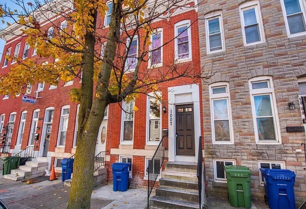 1007 W Fayette St in Baltimore, MD - Building Photo