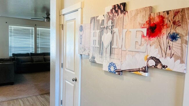 1123 Drexel Hill Ave in Caldwell, ID - Foto de edificio - Building Photo