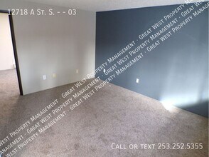 12718 A St S in Parkland, WA - Building Photo - Building Photo