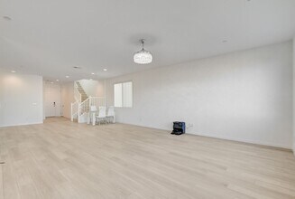 10276 Thurso Ave in Las Vegas, NV - Building Photo - Building Photo