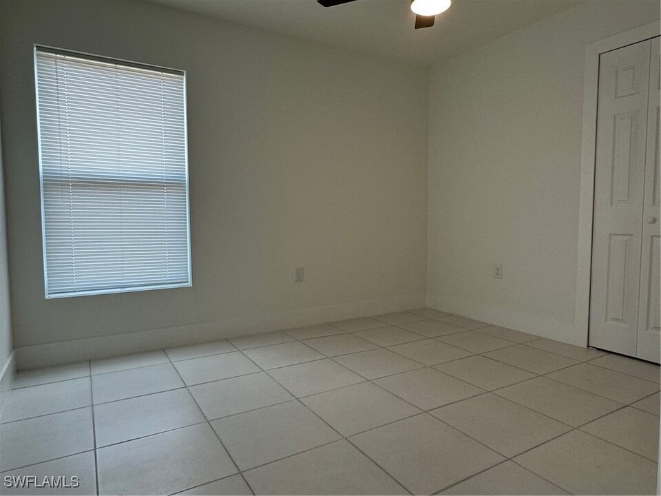 3918 NW 40th Terrace in Cape Coral, FL - Building Photo