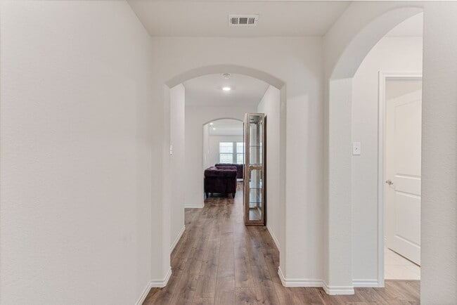936 English Dr in Krugerville, TX - Building Photo - Building Photo