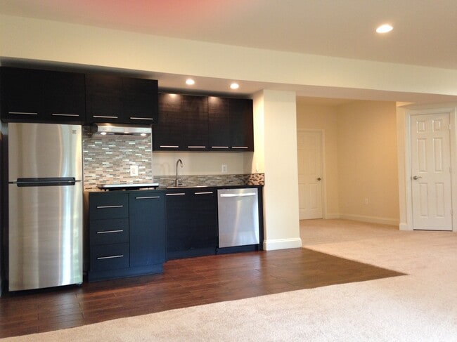 21215 Fairhunt Dr, Unit Single Home Basement