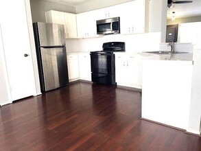 2230 Spring Dusk Dr in Spring, TX - Building Photo - Building Photo