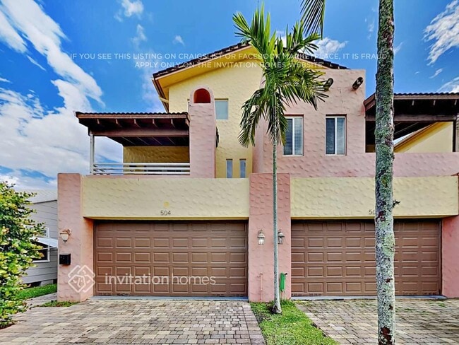 property at 504 SW 10th St