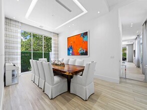 8287 SW 112th St in Miami, FL - Building Photo - Building Photo