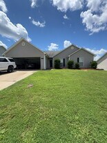 227 Laurel Trace Cir in Piedmont, SC - Building Photo
