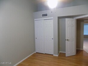 9081 E Aster Dr in Scottsdale, AZ - Building Photo - Building Photo