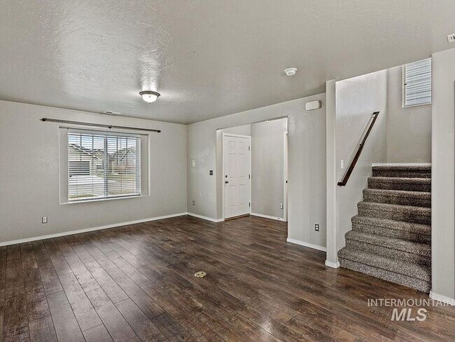 177 W Peach Springs St in Meridian, ID - Building Photo - Building Photo