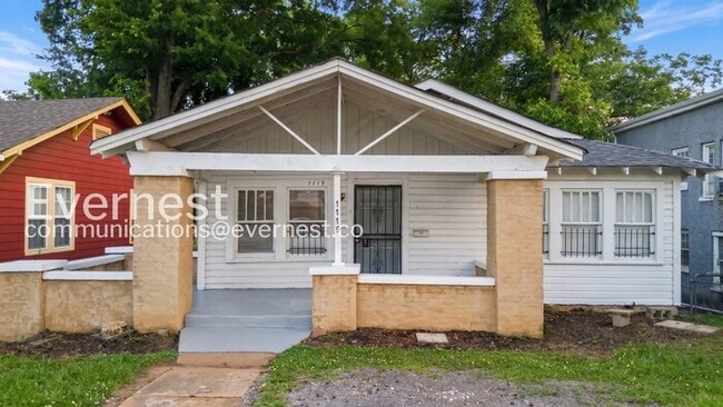 property at 1119 Graymont Ave W