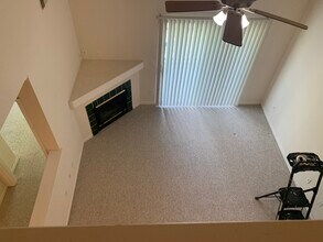 211 S Knollwood Dr, Unit #2302 in Blacksburg, VA - Building Photo - Building Photo