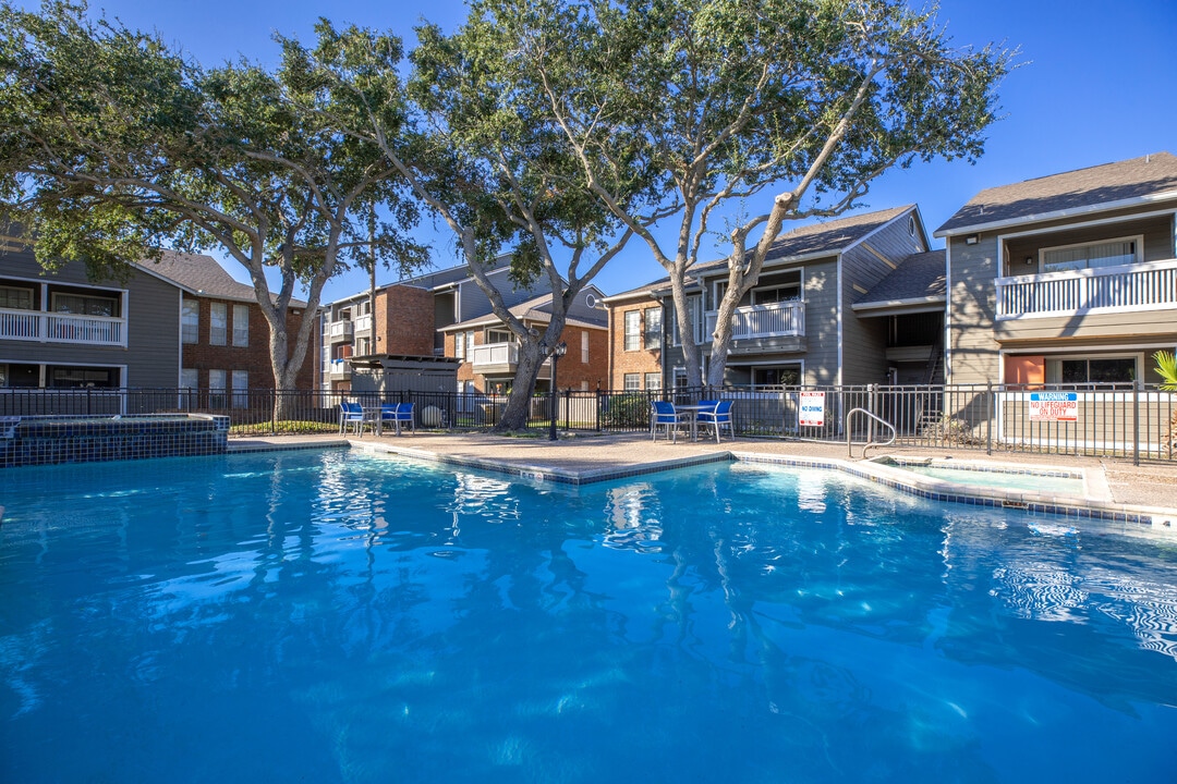 Harbour Landing Apartments in Corpus Christi, TX - Foto de edificio