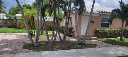 1855 Sherman St in Hollywood, FL - Building Photo - Building Photo