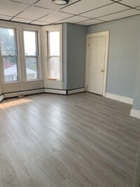 98 Japonica St photo'