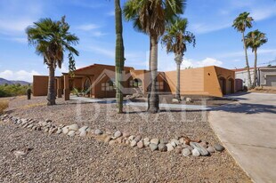 10643 N Indian Wells Dr in Fountain Hills, AZ - Building Photo
