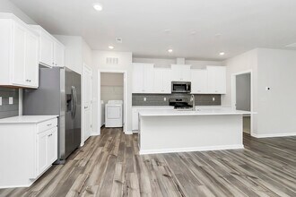 1617 Swallow Tail Dr in Belmont, NC - Building Photo - Building Photo