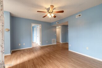 1600 Big Tree Rd in Daytona Beach, FL - Building Photo - Building Photo