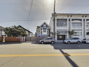 Featured Property | Duplex | West Oakland in Oakland, CA - Building Photo - Building Photo