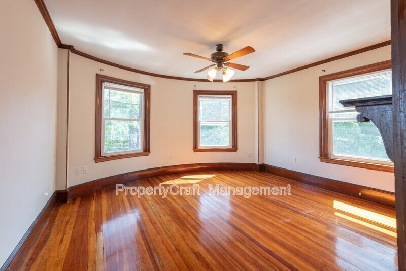 41 Warren Ave in Boston, MA - Building Photo