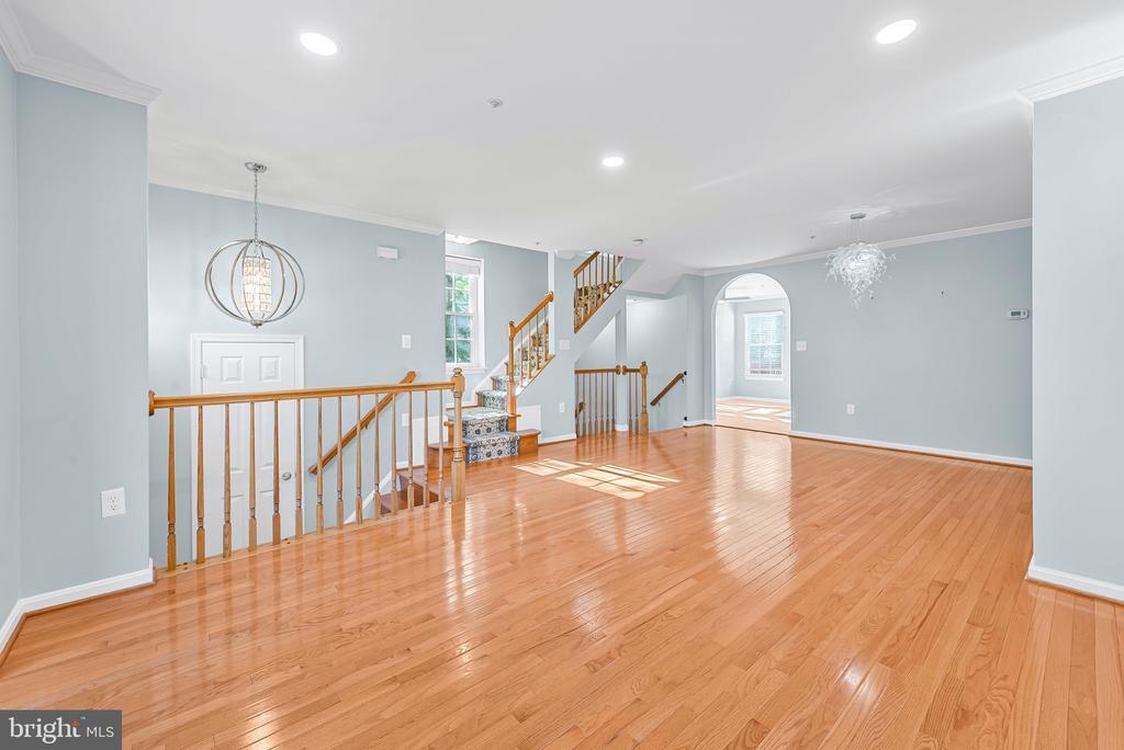 11249 Watermill Ln in Silver Spring, MD - Building Photo
