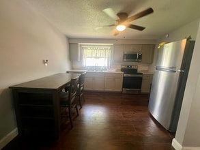 7 Lamplight Ln in Winter Haven, FL - Building Photo - Building Photo