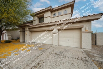 14605 W Verde Ln in Goodyear, AZ - Building Photo - Building Photo