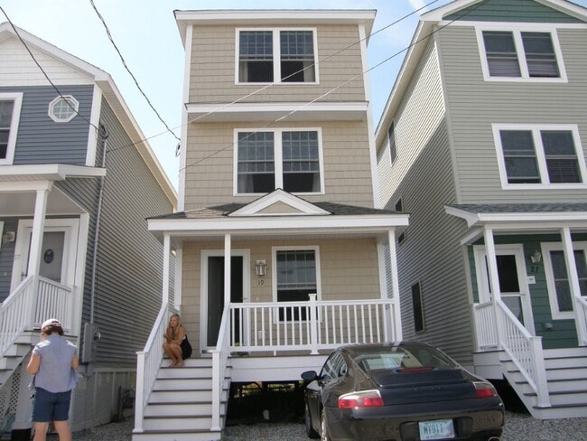 19 Liberty St in Salisbury, MA - Building Photo - Building Photo
