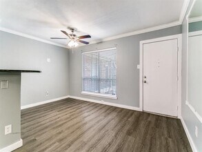 4525 Gilbert Ave in Dallas, TX - Building Photo - Building Photo