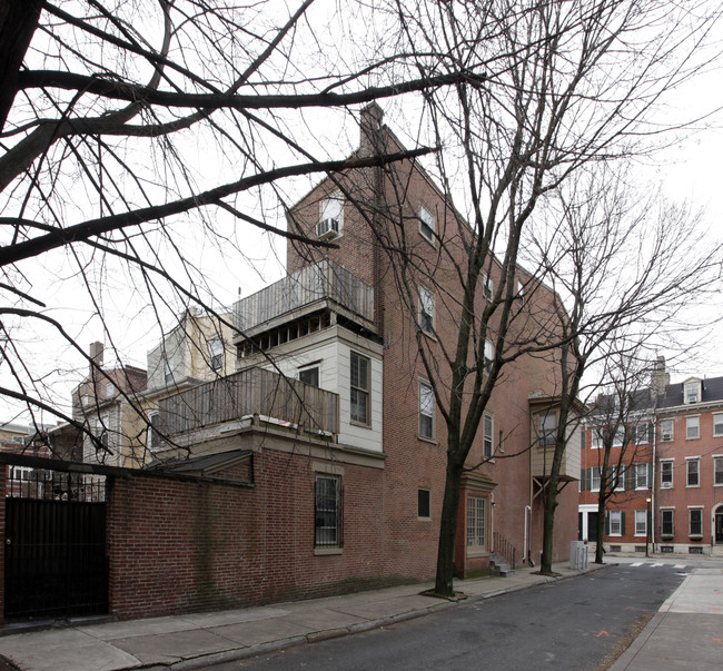 409 S 9th St in Philadelphia, PA - Foto de edificio - Building Photo